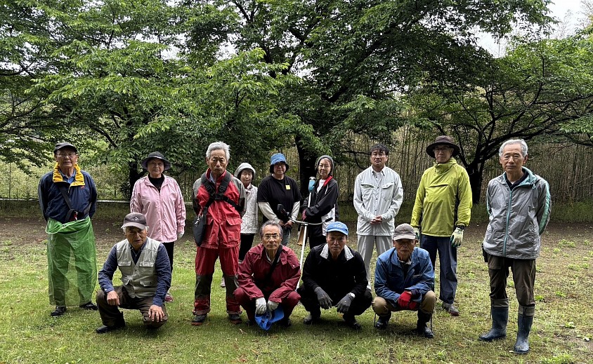 5.24小棚公園除草